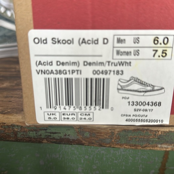 NIB VANS Old Skool Acid Denim (Denim/TruWht) - Picture 7 of 7